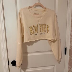 Aeropostale Cream New York Cropped Sweatshirt